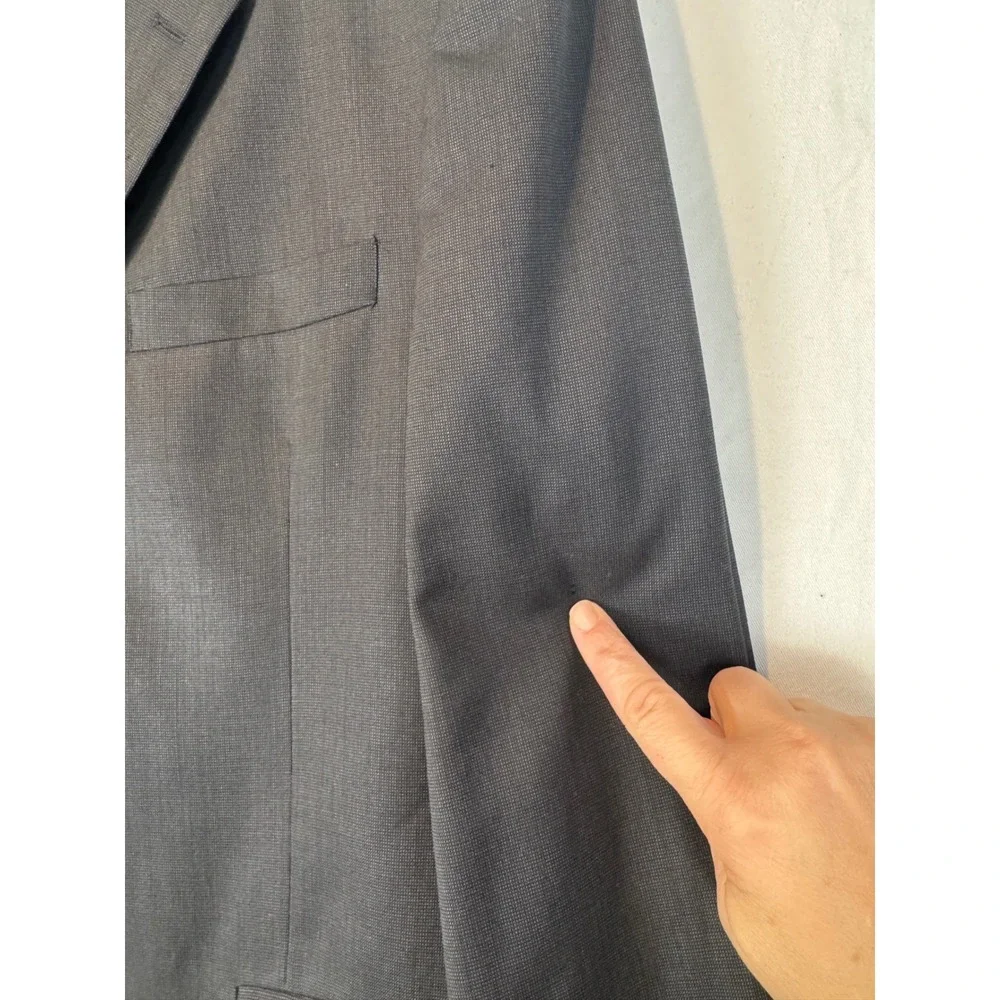 Jos A Bank Mens Wool Suit Jacket Blazer Charcoal Grey Three Button Made in Italy